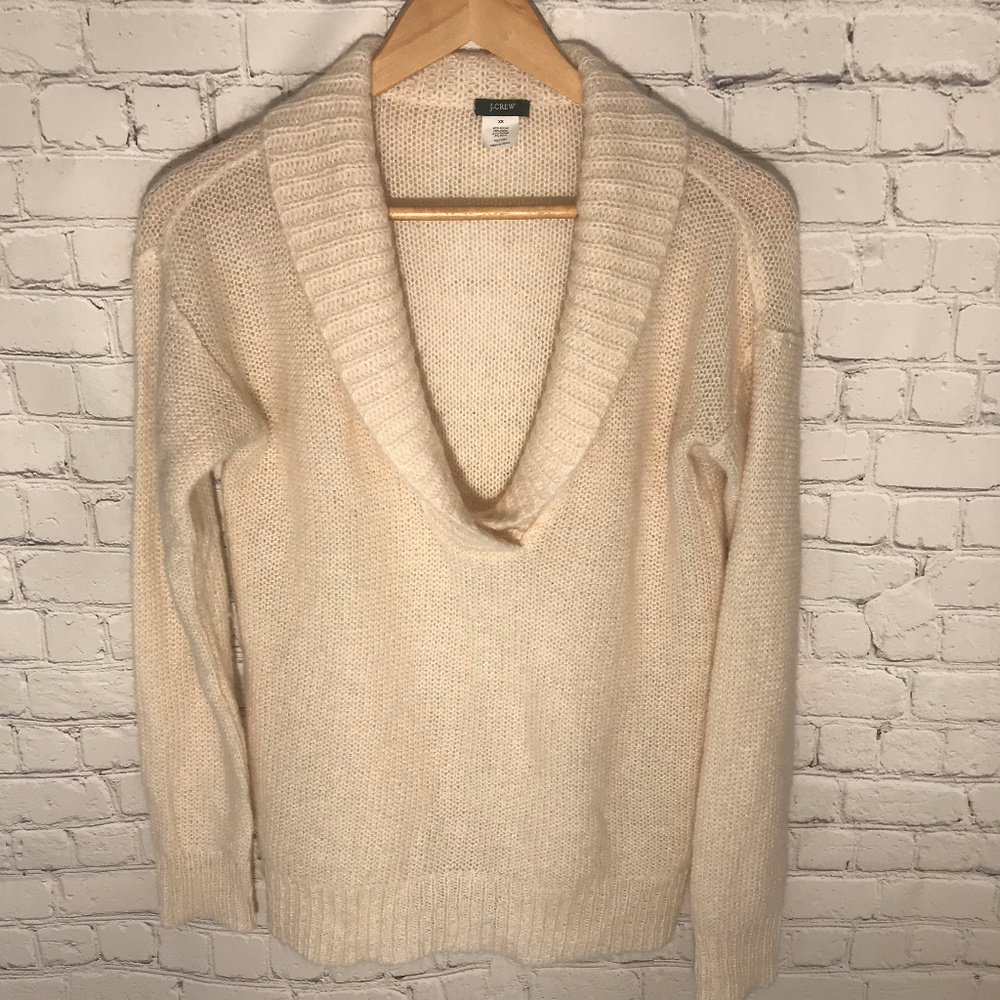 J Crew V Neck Sweater Loose Knit Pullover EUC